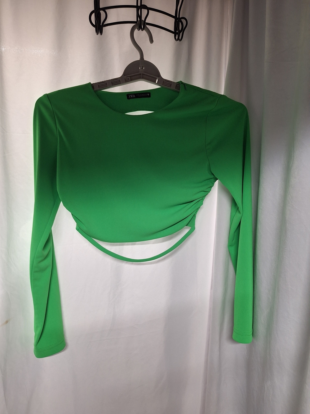 Zara Green Long-Sleeve Cutout Crop Top